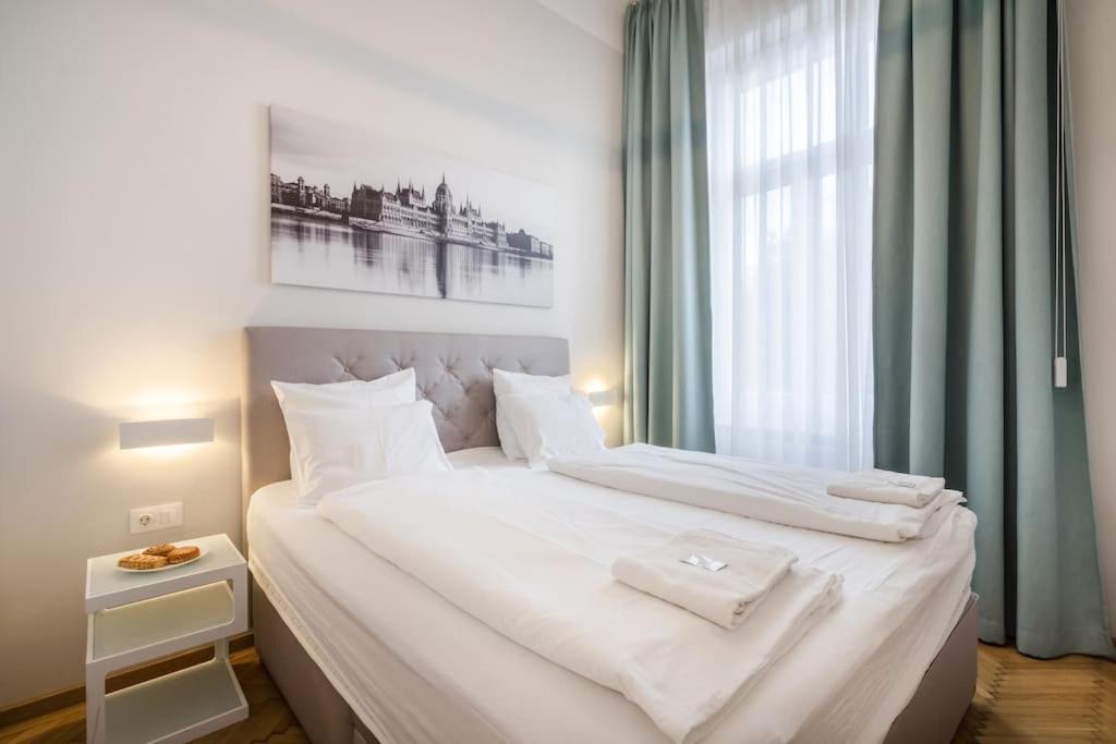 Klauzal City Garden Apartments - 2-Bedroom K34 Budapest Kültér fotó