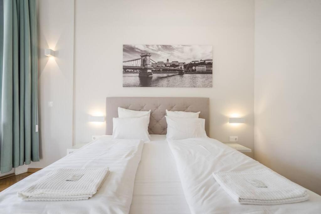 Klauzal City Garden Apartments - 2-Bedroom K34 Budapest Kültér fotó