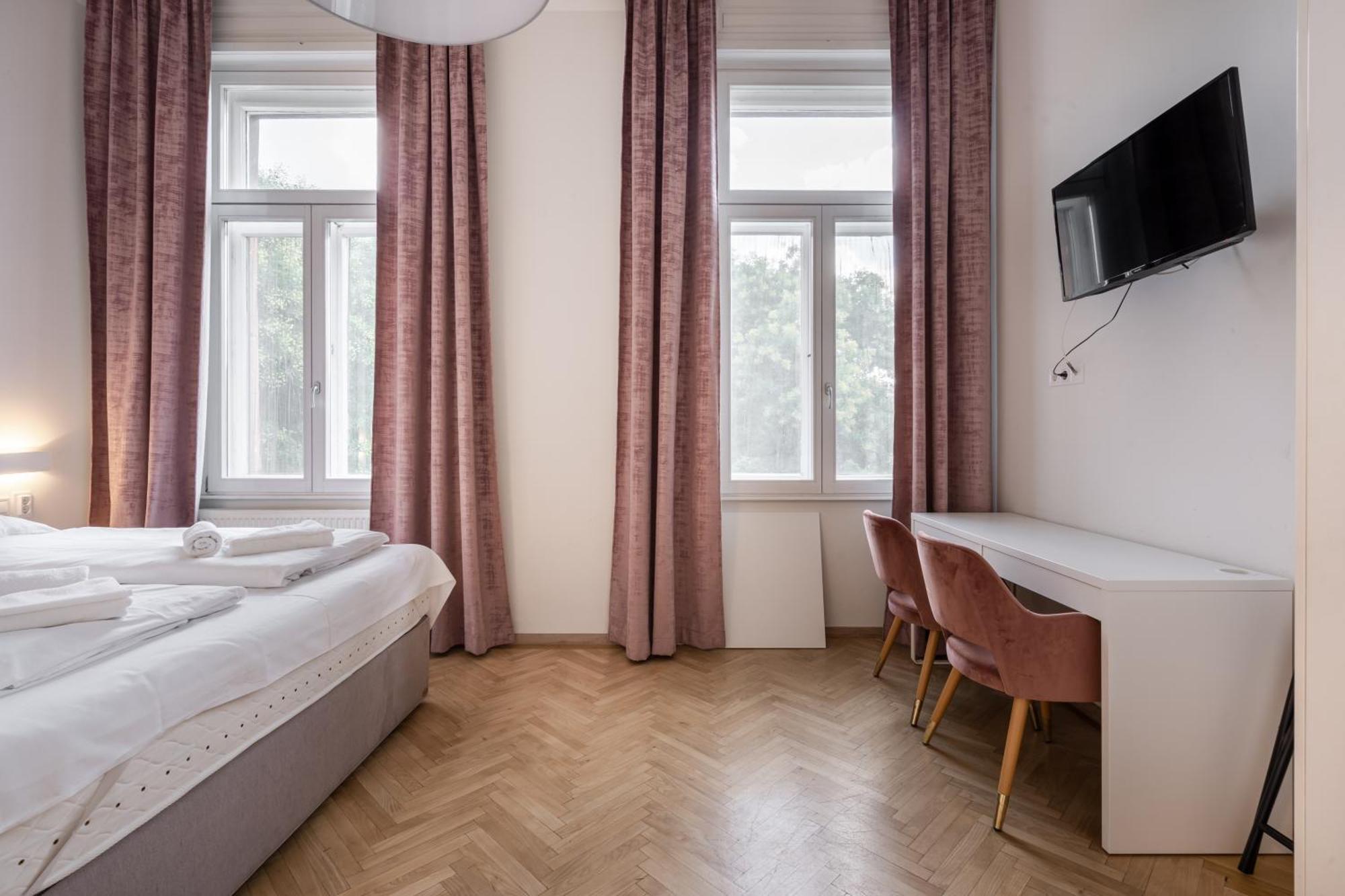 Klauzal City Garden Apartments - 2-Bedroom K34 Budapest Kültér fotó