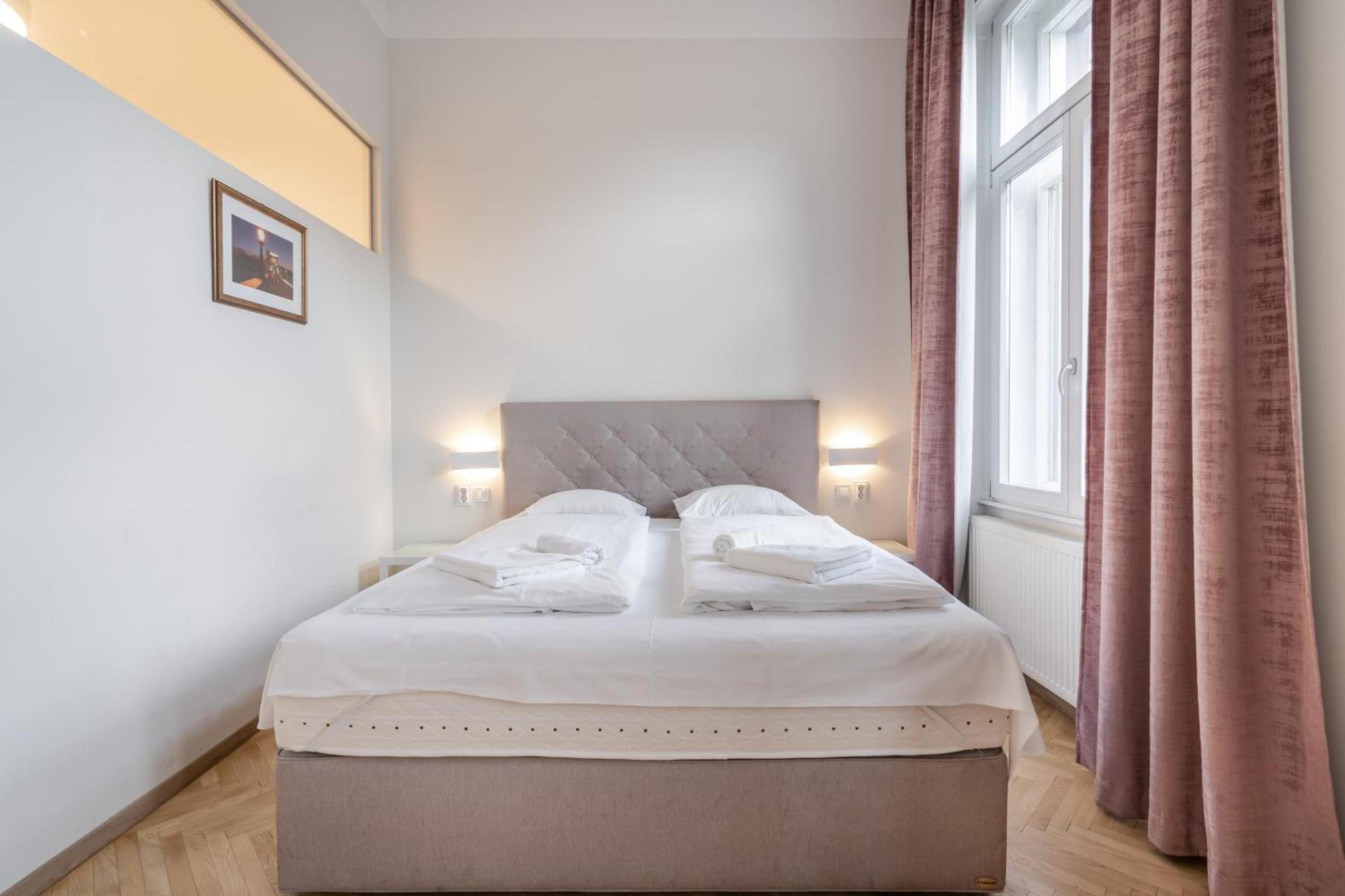 Klauzal City Garden Apartments - 2-Bedroom K34 Budapest Kültér fotó